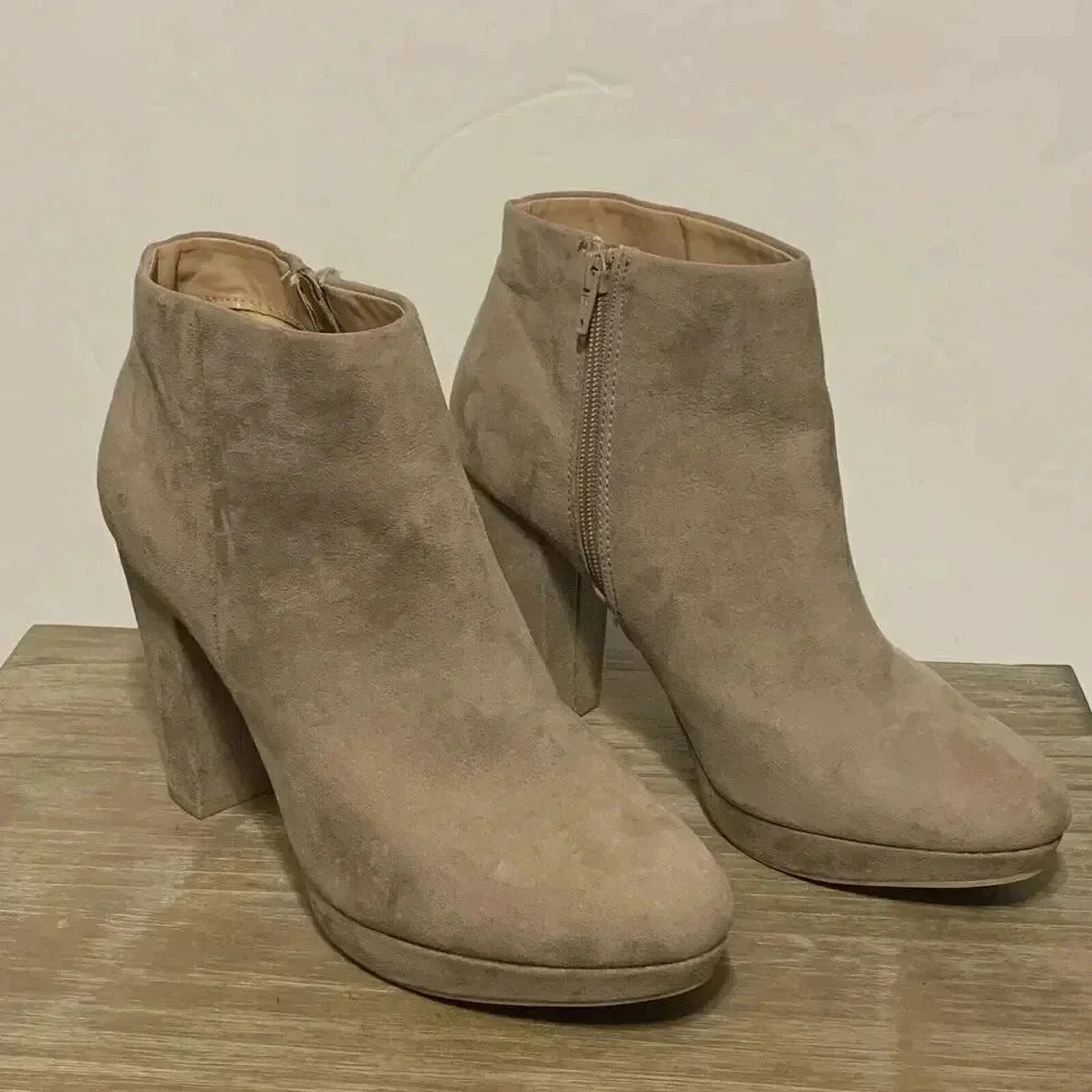 LC Lauren Conrad Jellybean Taupe Wrap Heel Ankle Boots Bootie Zip Women's Sz 10‎